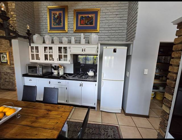 3 BEDROOM FREEHOLD FOR SALE IN GLENVISTA